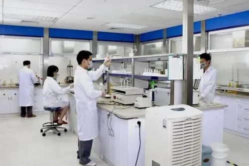 洗瓶機是如何幫助實驗室降低成本的？